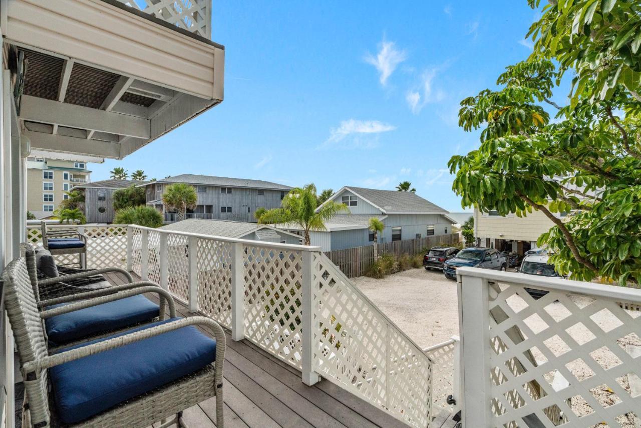 Beach House In Indian Shores Villa Clearwater Beach Eksteriør billede